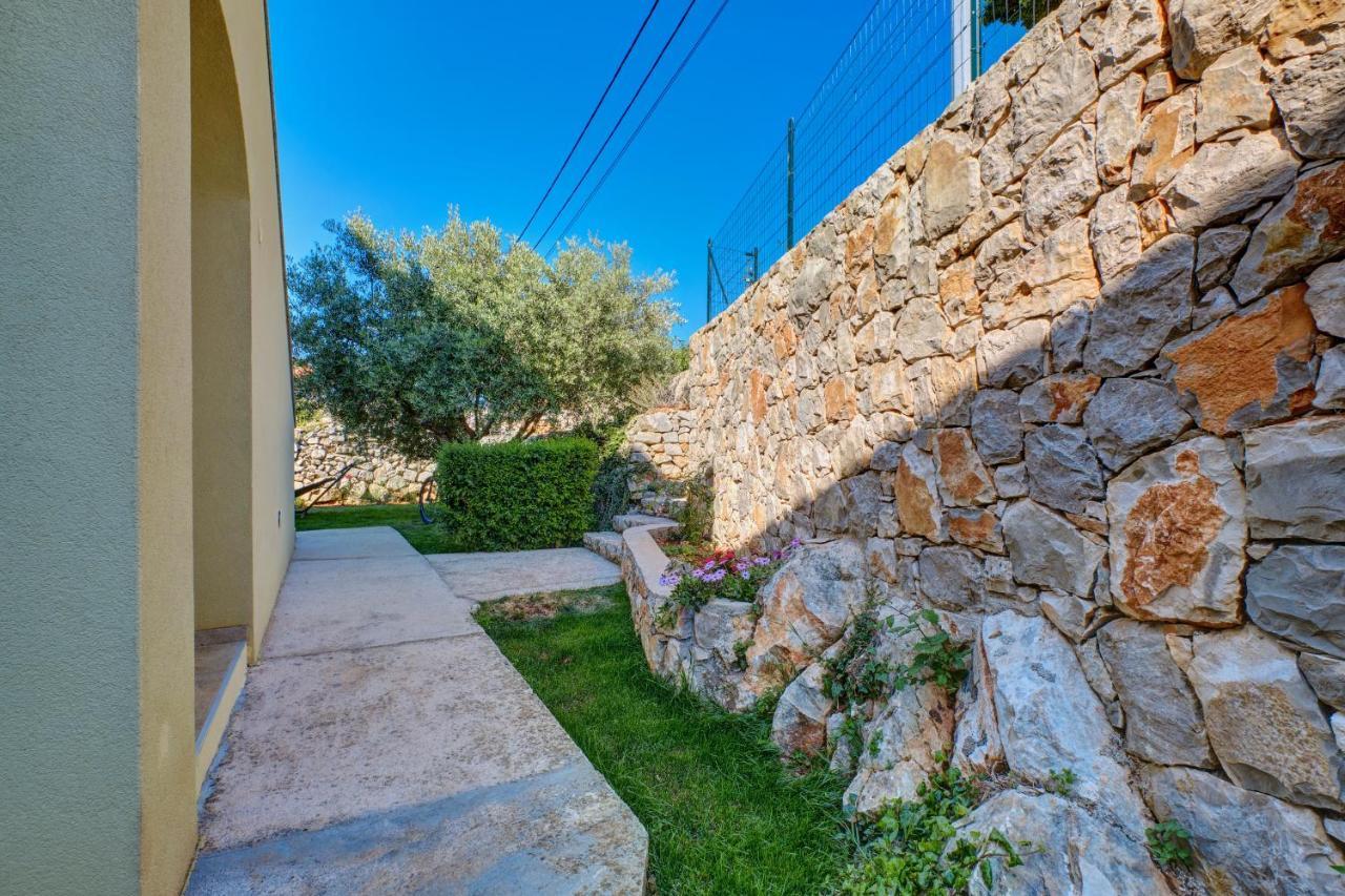 Apartment Sven Veli Losinj